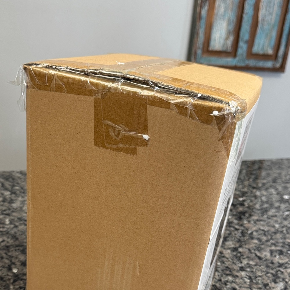 Roots & Harvest 2L Water-Seal Crock NEW - Picture 4 of 6